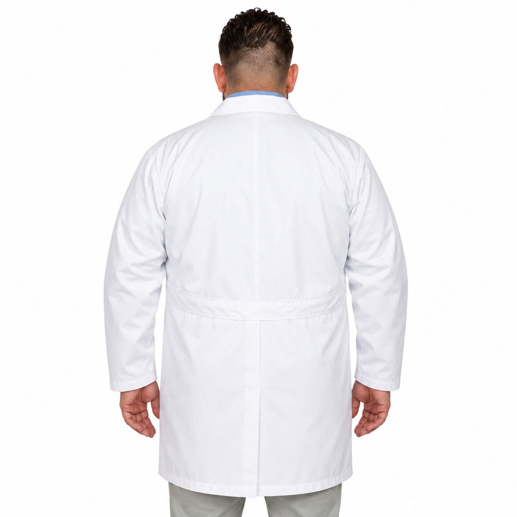Bata de laboratorio Beaver Clínica Industrial para hombre blanca, espalda en modelo de talla extra