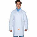 Bata de laboratorio Beaver Clínica Industrial para hombre blanca, frontal cerrada en modelo | color:blanca