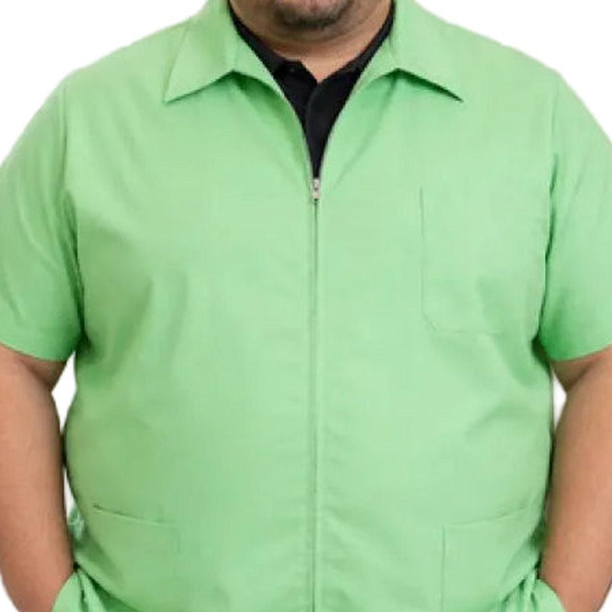 Detalle del cierre y bolsillos de la filipina Beaver verde claro talla extra | Color: Verde claro #color_verde_claro