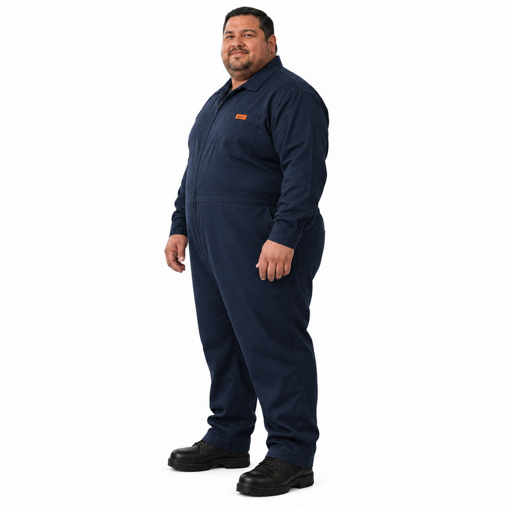Overol Beaver de gabardina para hombre azul marino talla extra, perfil izquierdo con modelo