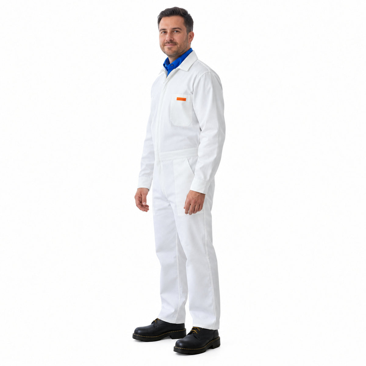 Overol de gabardina Beaver blanco para hombre, perfil izquierdo con modelo | Color: Blanco #color_blanco