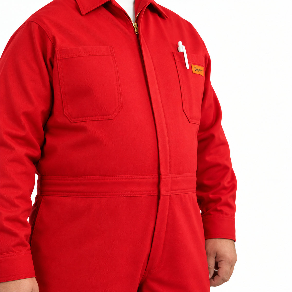 Overol industrial Beaver para hombre rojo talla extra, detalle de bolsillos de pecho, cierre y etiqueta naranja | color:rojo