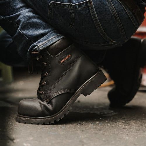 Bota Berrendo 154 Dieléctrica Con Casquillo Poliamida Café - Garufa Jeans