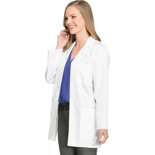 Bata corta médica Cherokee 1462 blanca en talla extra, vista lateral con estetoscopio | color:blanca