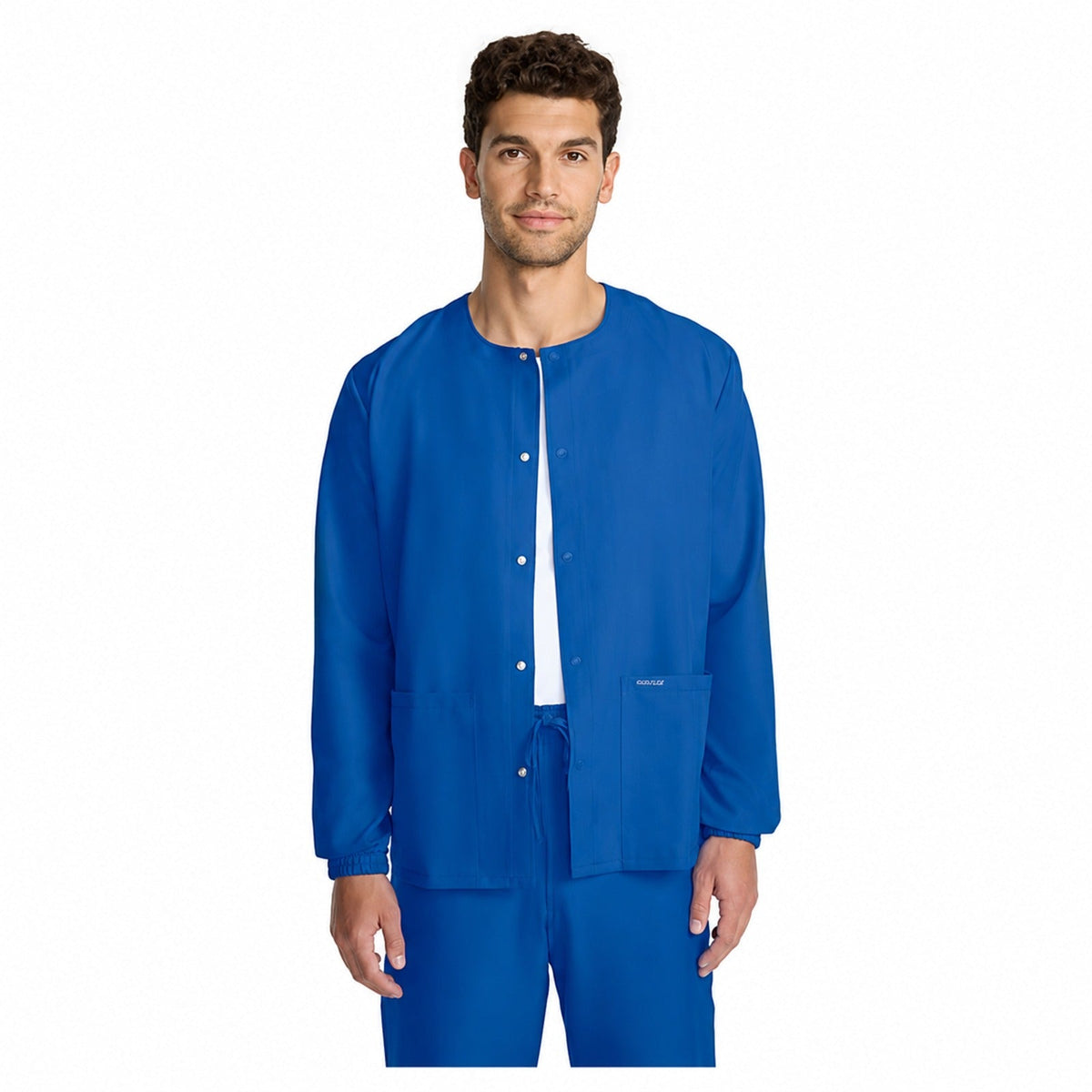 Chamarra médica Cherokee CK393A para hombre color azul rey, vista frontal | color:azul-rey