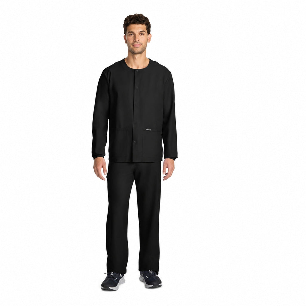 Chamarra médica Cherokee CK393A para hombre color negro, vista cuerpo completo