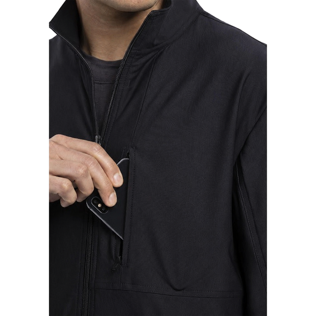 Chamarra médica Cherokee CK399 para hombre negra, vista de la prenda