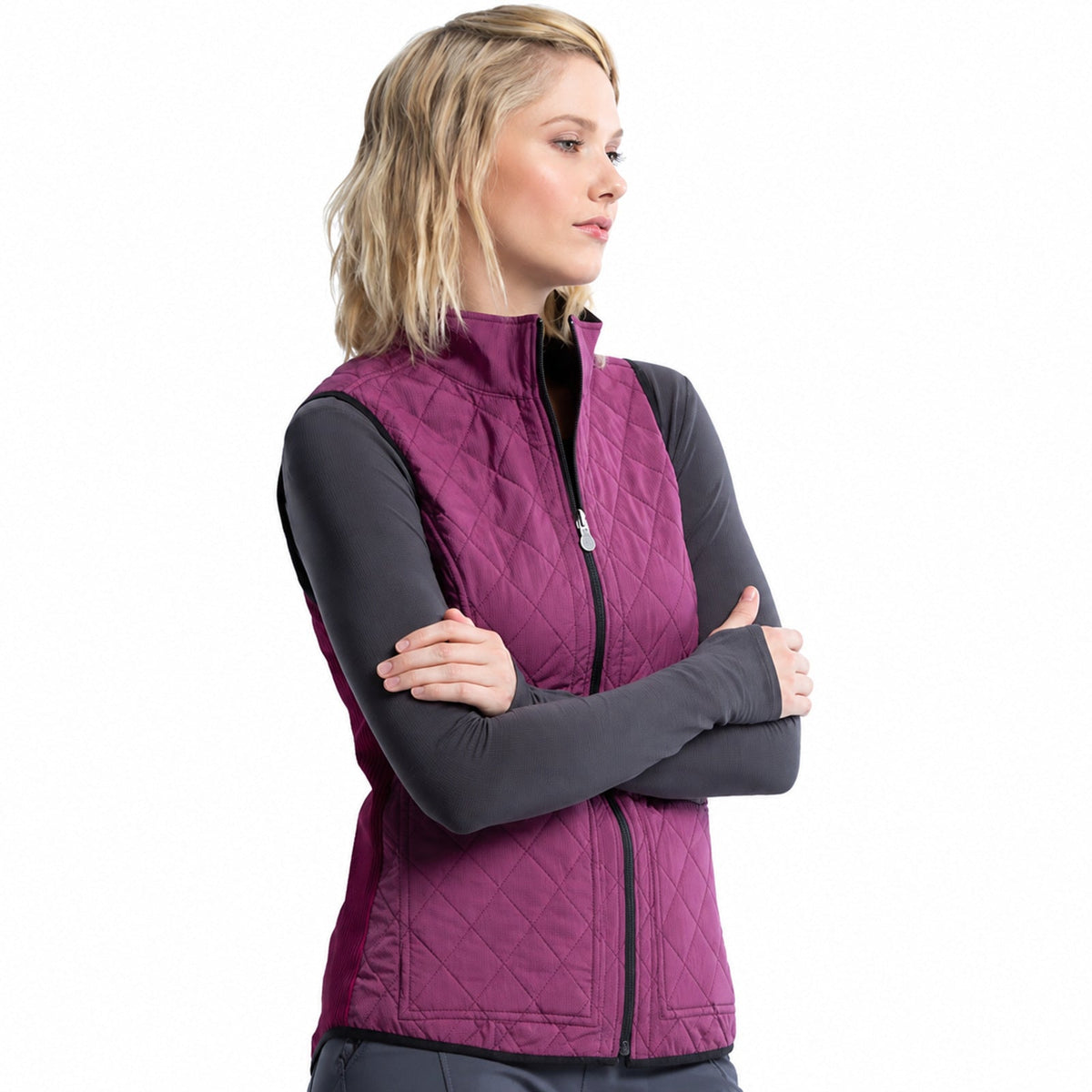 Chaleco médico reversible Cherokee CK530 para mujer en Vino con Negro, vista 2 de la prenda | color:vino-negro
