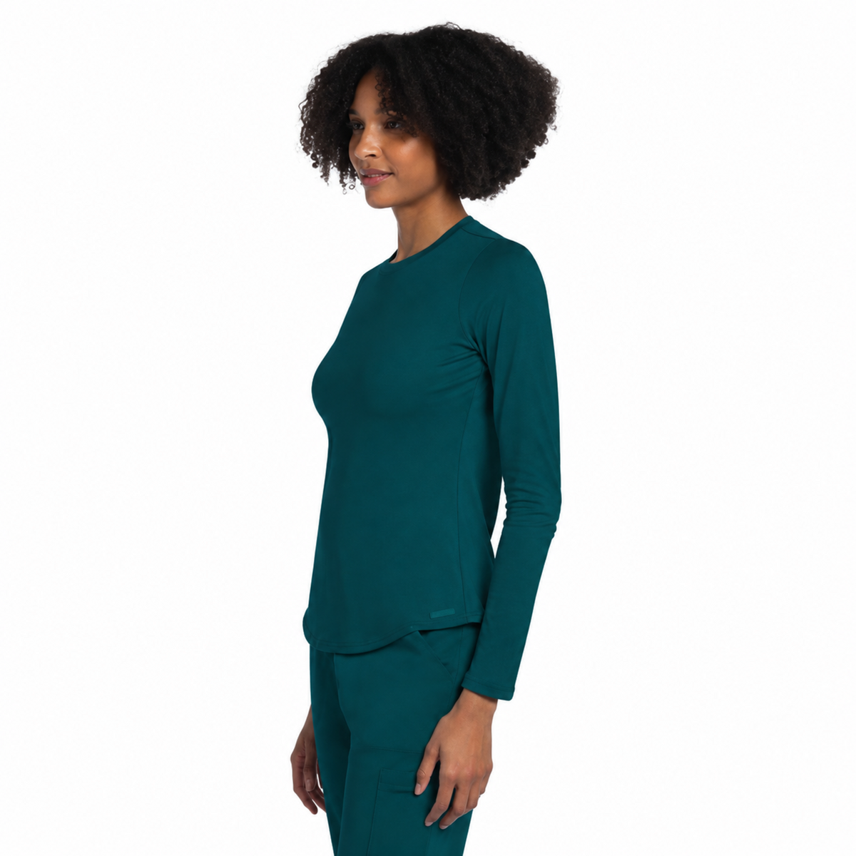Blusa médica de manga larga Cherokee CK773 para mujer color Azul Caribe, vista lateral | color:azul-caribe