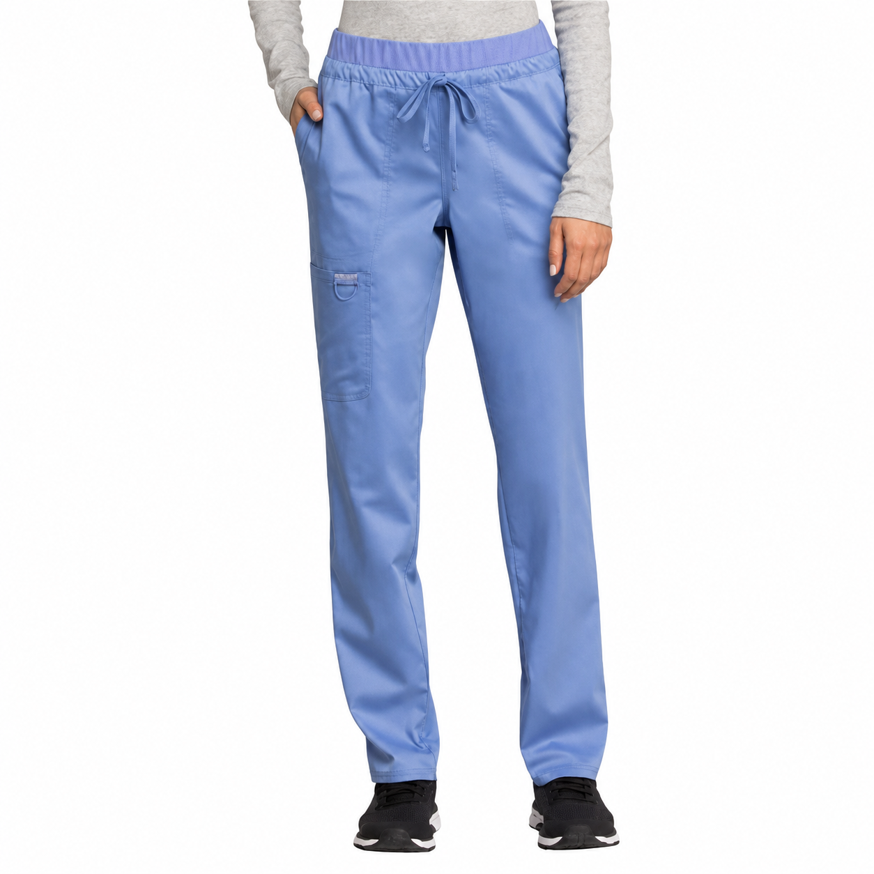 Pantalón quirúrgico Cherokee WW105 azul cielo, vista frontal en modelo | color:azul-cielo