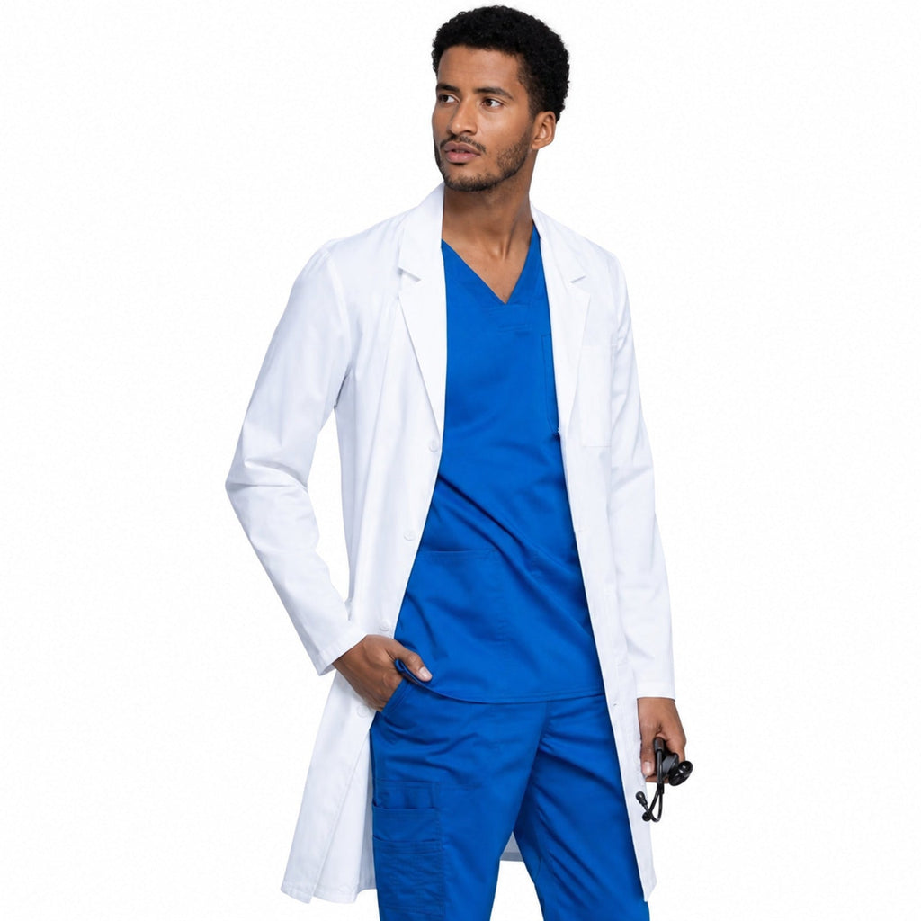 Bata médica repelente Cherokee WW410AB Workwear Revolution para hombre Blanca, vista 2 de la prenda