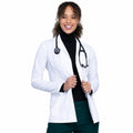 Bata médica repelente Cherokee WW450AB Workwear Revolution para mujer Blanca, vista 1 de la prenda | color:blanca
