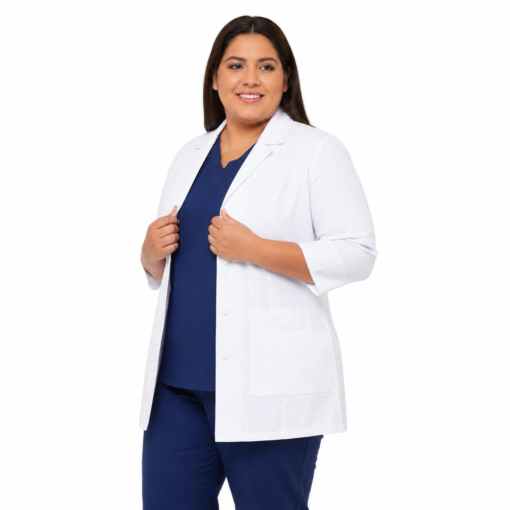 Bata médica Dickies 82402 para mujer talla extra blanca, vista lateral