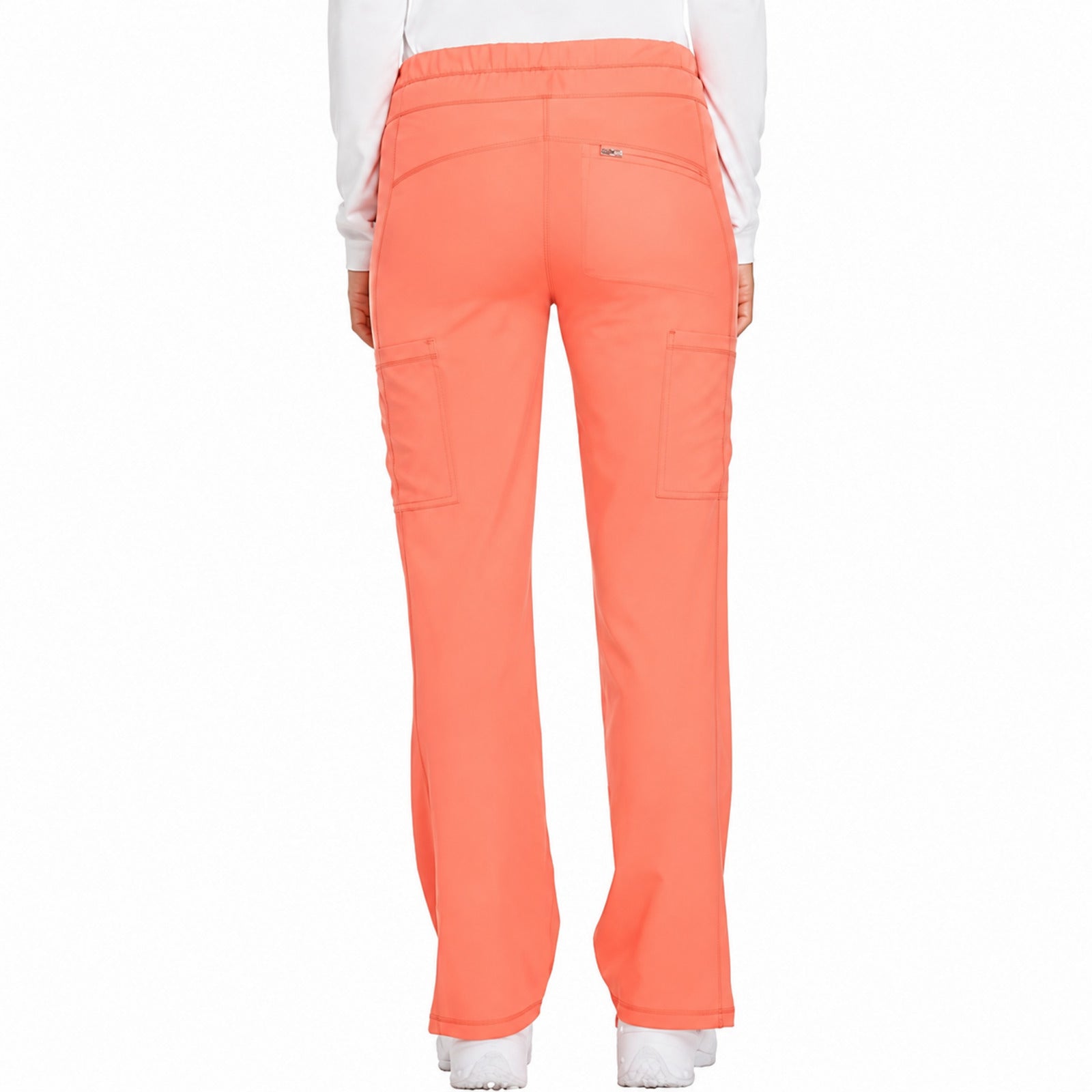 Pantalón quirúrgico Dickies DK130 Dynamix para mujer Coral, vista posterior | color:coral