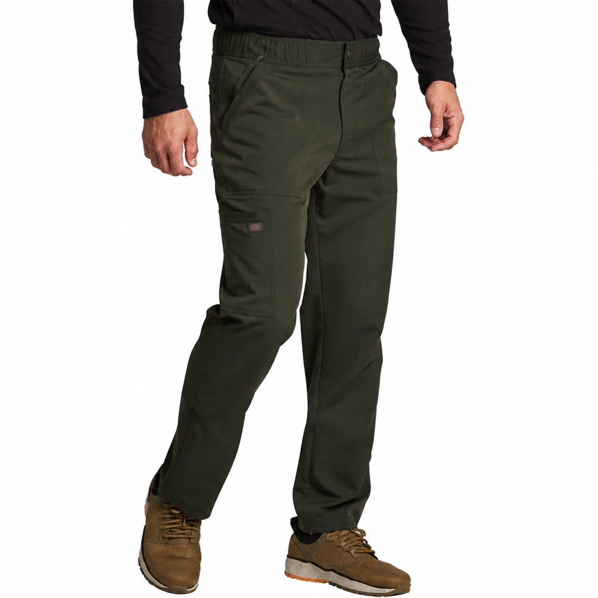 Pantalón quirúrgico Dickies DK220 Balance para hombre Deep Forest, vista lateral tres cuartos | color:deep-forest