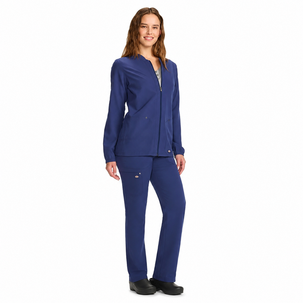 Dickies DK322 chamarra médica para mujer, vista de cuerpo completo, color Azul Marino