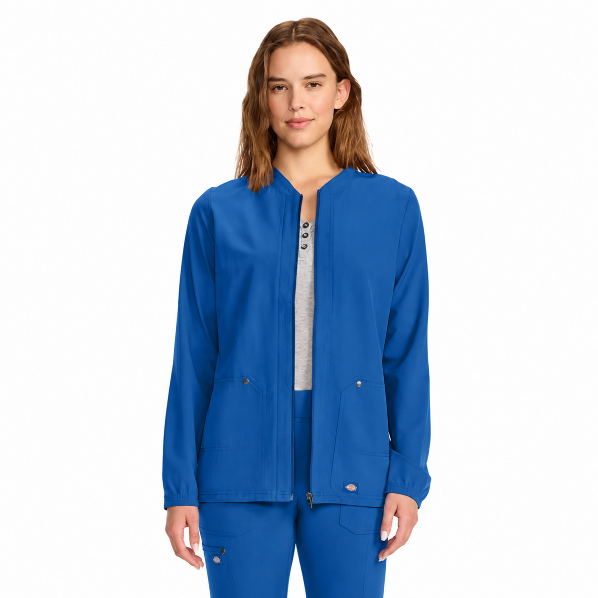 Dickies DK322 chamarra médica para mujer, vista frontal, color Azul Rey | color:azul-rey