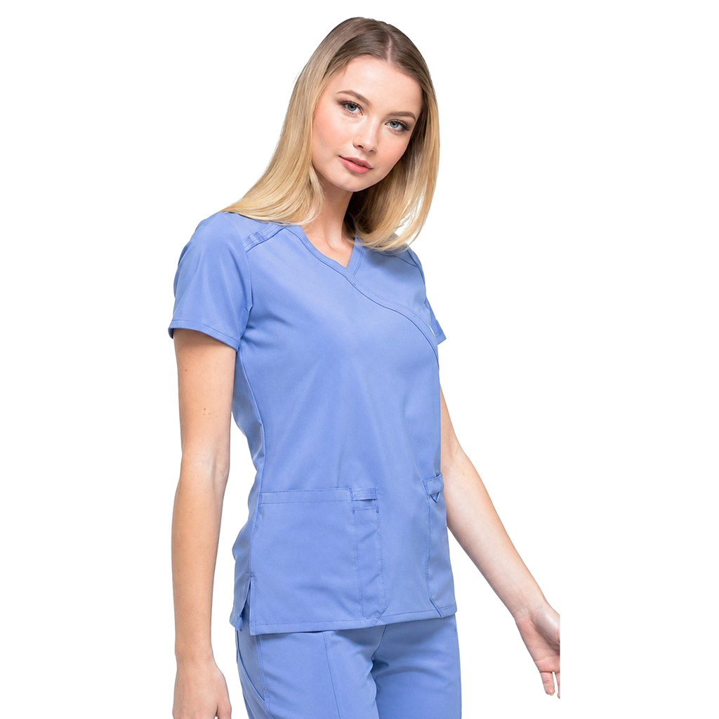 Filipina médica Dickies DK625 EDS Essentials para mujer Azul Cielo, vista tres cuartos