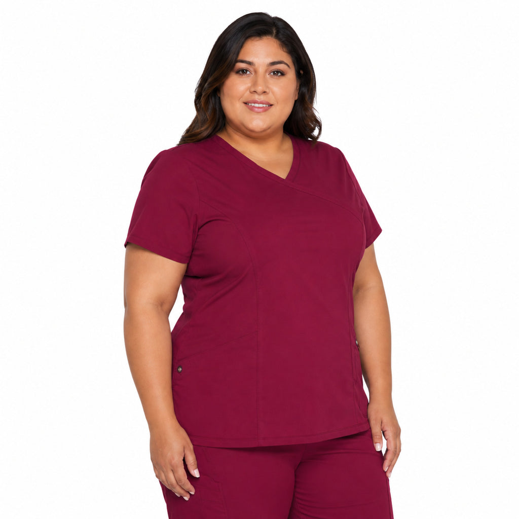 Dickies DK660 filipina quirúrgica Dynamix mujer talla extra color Vino, vista tres cuartos izquierda