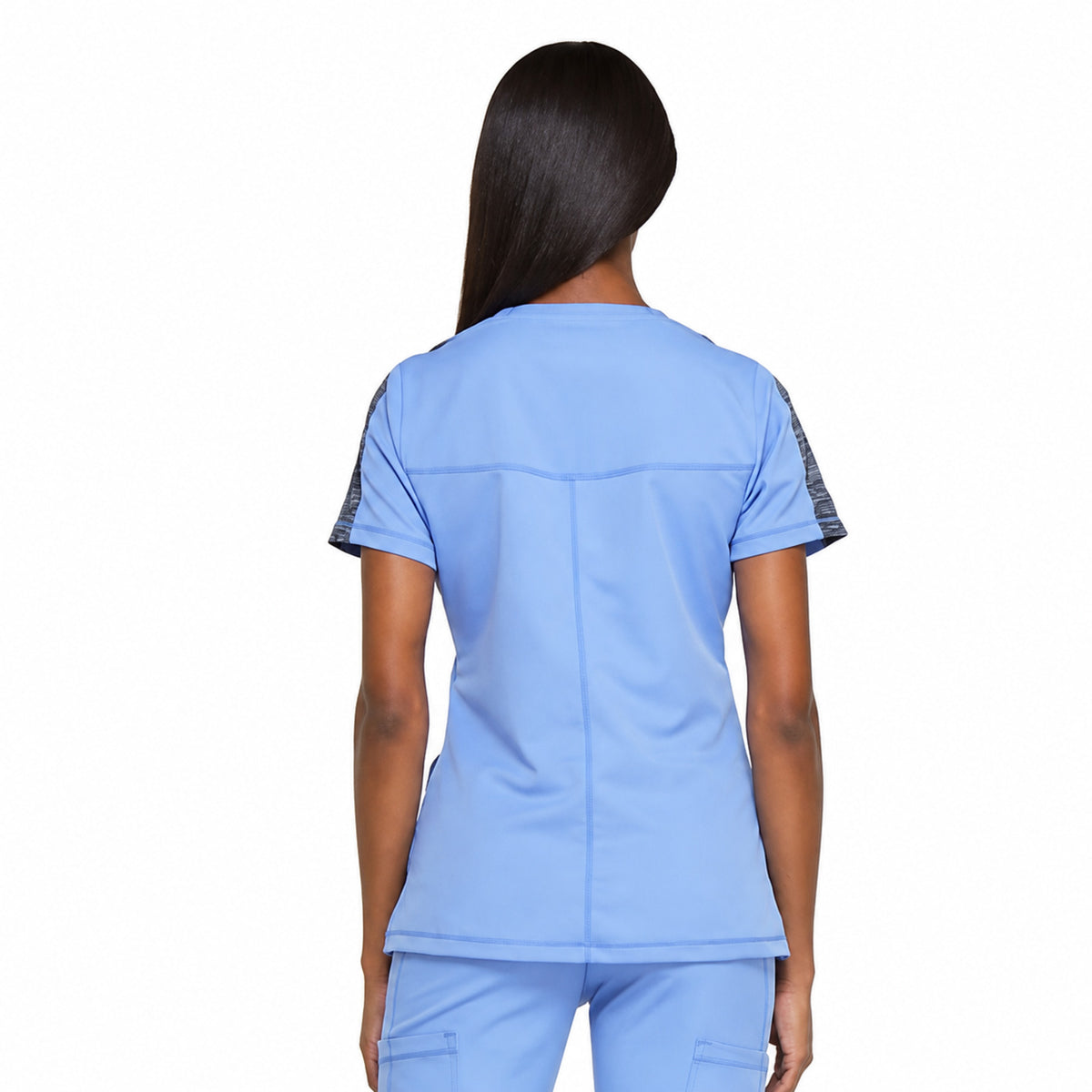 Dickies DK665 filipina quirúrgica Dynamix para mujer color Azul Cielo, vista posterior | color:azul-cielo