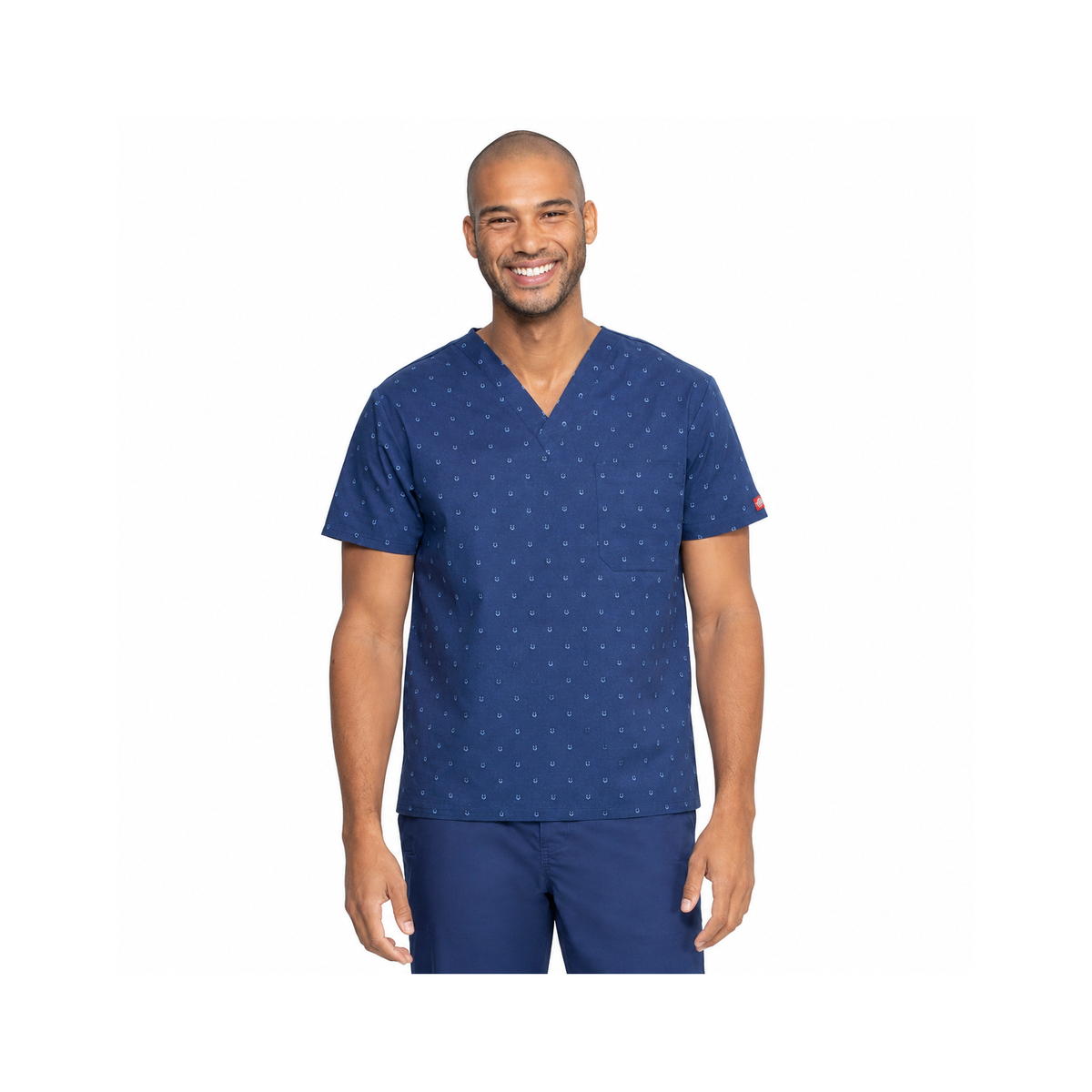 Filipina quirúrgica estampada Dickies DK725 para hombre Lucky U, vista frontal | color:lucky-u