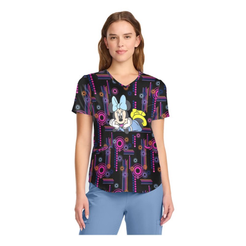 Filipina Disney TF737 Minnie Mouse MNXT Minnie Spotlight, frente con modelo