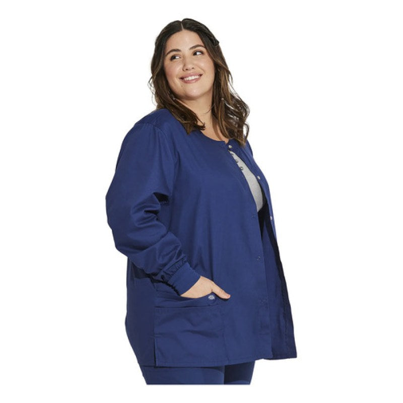 Dickies 86306 Chamarra Médica Clínica Quirúrgica Mujer #mlpos_12 | Color: NVWZ - Azul marino #color_nvwz_-_azul_marino #sku_86306nvwzl #sku_86306nvwzm #sku_86306nvwzs #sku_86306nvwzxl #sku_86306nvwzxs