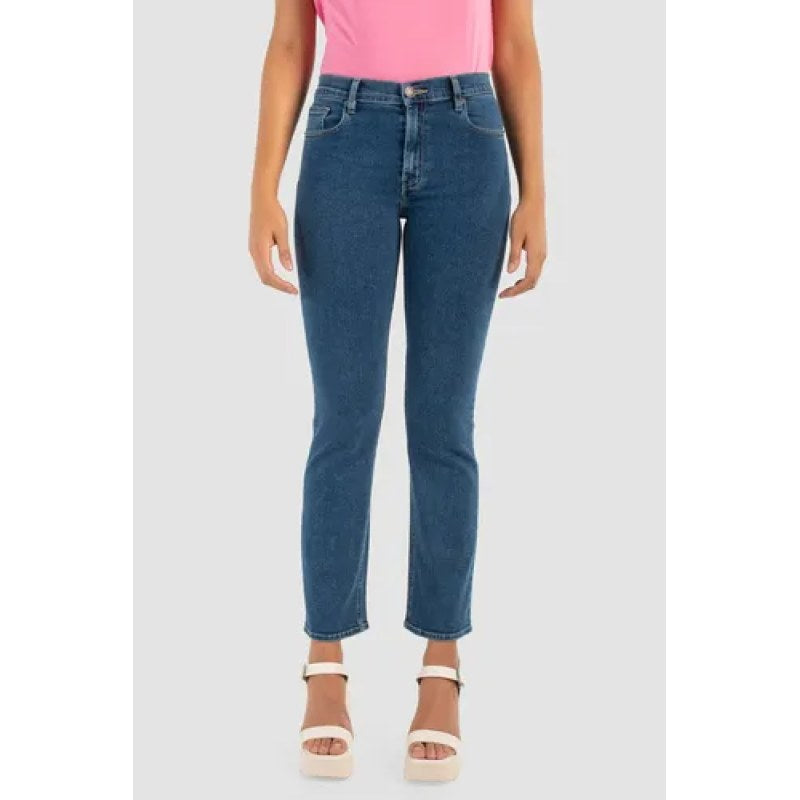 Pantalón Oggi Jeans Atraction Mezclilla Corte Recto Stretch #mlpos_1 #mlitem_MLM2792169497 | Color: Gin Blue | Talla: 11 #color_gin_blue #sku_atgb5 #sku_atgb7 #sku_atgb9 #sku_atgb11 #sku_atgb13 #sku_atgb15 #sku_atgb17 #sku_atgb19