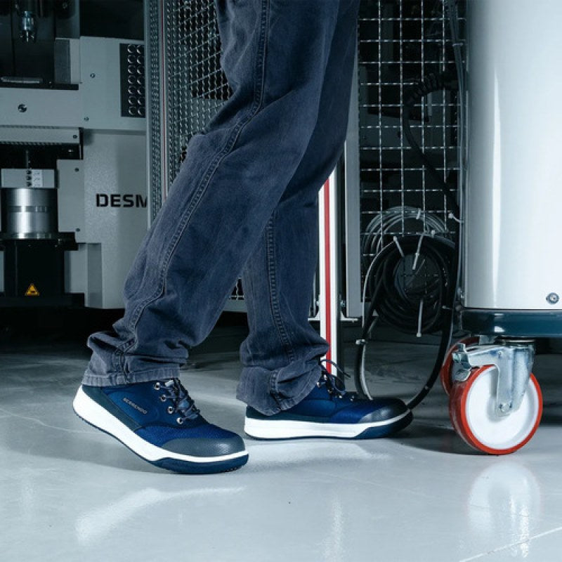 Tenis Seguridad Berrendo 412 Dieléctrico Casquillo Acero #mlpos_1 #mlitem_MLM3467793857 | Color: Azul | Talla: 26 MX #color_azul #sku_412az26 #sku_412az27 #sku_412az28
