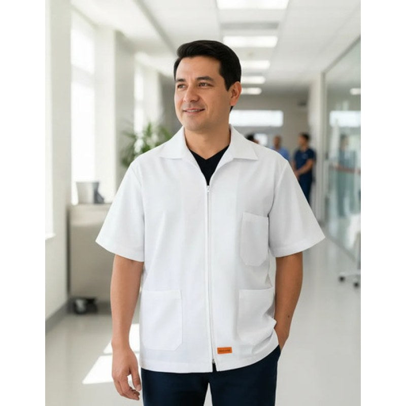 Filipina De Cierre Blanca Uso Clínico Enfermería 30-42 #mlpos_1 | Color: Blanca #color_blanca #sku_flbl30 #sku_flbl32 #sku_flbl34 #sku_flbl36 #sku_flbl38 #sku_flbl40 #sku_flbl42