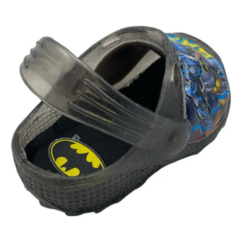 Sandalia Chancla Sueco Batman Entrenador Humo Volcan #mlpos_6 | Color: Humo #color_humo #sku_2620649014 #sku_volcan-humo-13