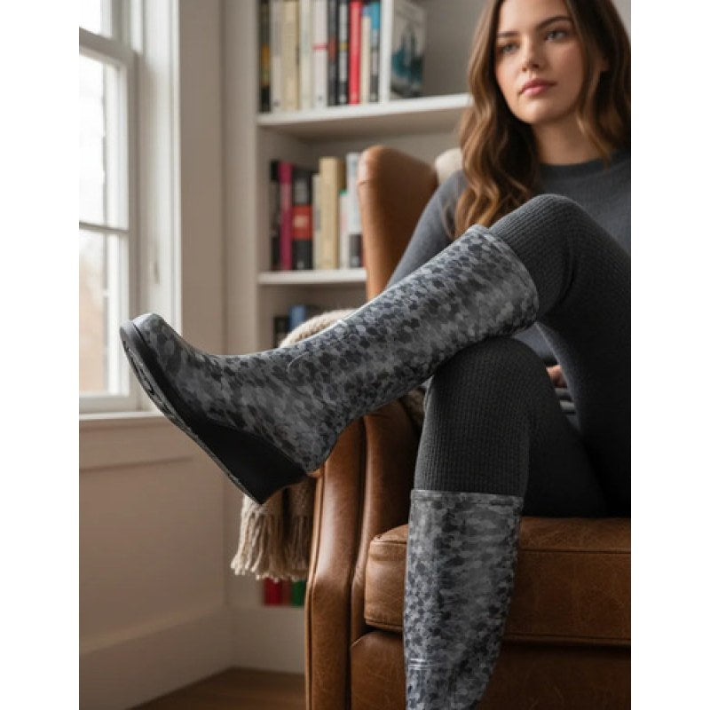 Bota Moda Sandak Mujer Lluvia Impermeable Con Tacon Lulu #mlpos_15 | Color: Gris #color_gris #sku_bsllgr22