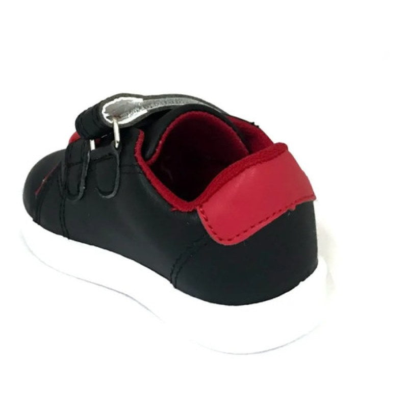 Tenis Marvel Comics Vengador Capitan America Varios Modelos  #mlpos_4 | Color: Cristiano - Negro Rojo #color_cristiano_-_negro_rojo #sku_cristiano-negro-rojo-14 #sku_cristiano-negro-rojo-15 #sku_cristiano-negro-rojo-16 #sku_cristiano-negro-rojo-17 #sku_cristiano-negro-rojo-18 #sku_cristiano-negro-rojo-19