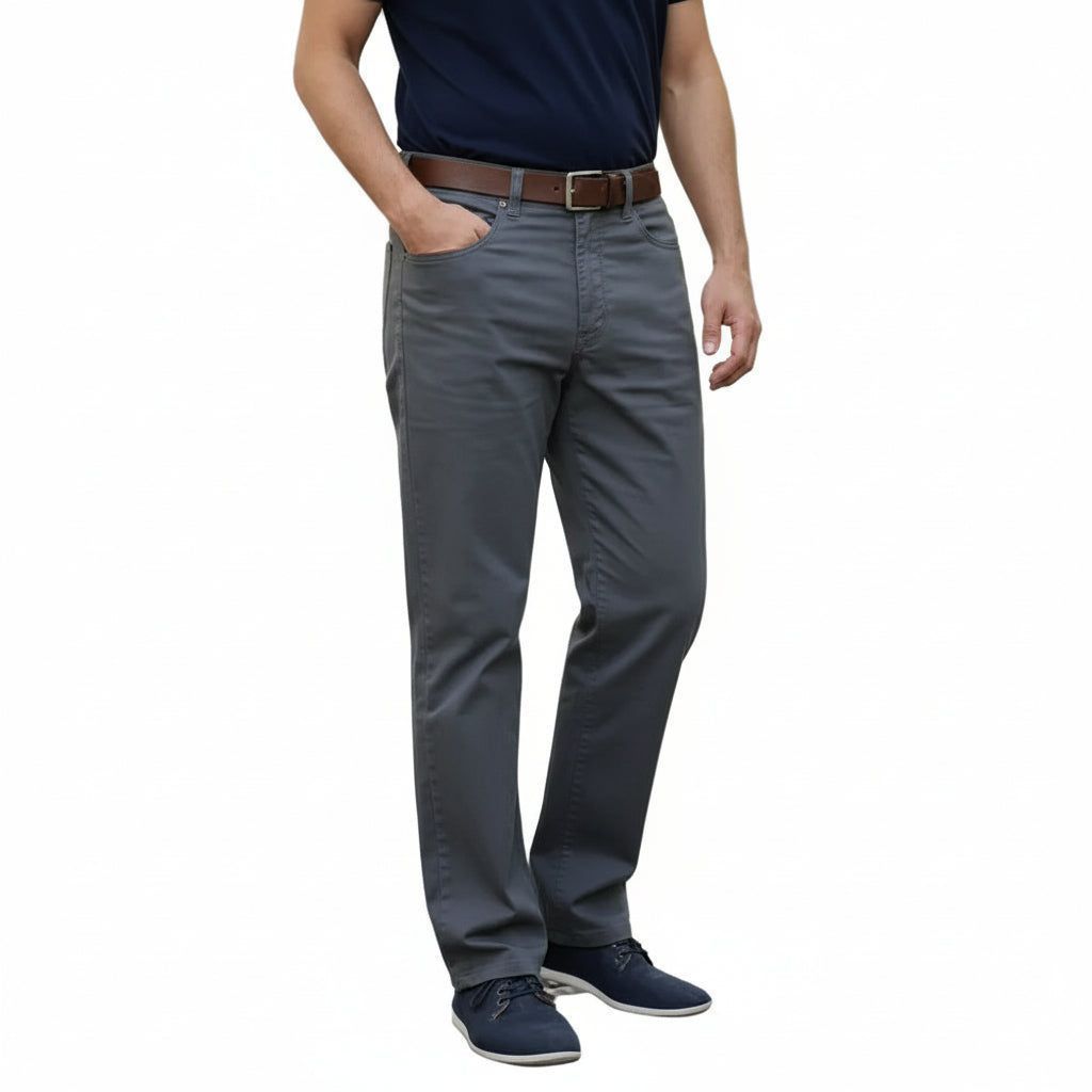 Pantalón Furor Maverick Gabardina Corte Recto Regular 28 - 36 - Garufa Jeans