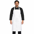 Delantal largo con peto Red Kap 1430 Blanco, vista frontal con modelo | color:blanco