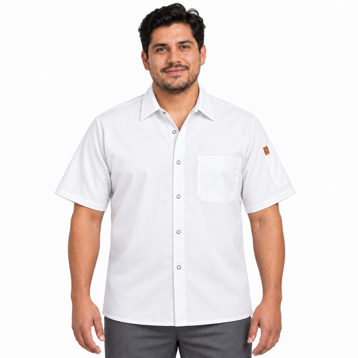 Camisa de cocina Red Kap 502X para hombre blanca, vista frontal en modelo | color:blanca