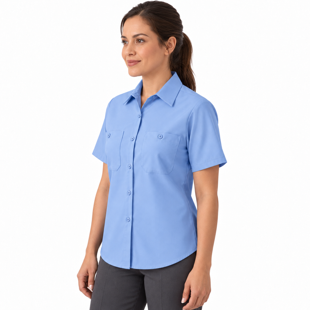 Blusa de trabajo Red Kap SP23 para mujer azul cielo, perfil izquierdo desfajada