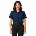 Blusa de trabajo Red Kap SX21 para mujer Azul marino, de frente fajada | color:azul-marino