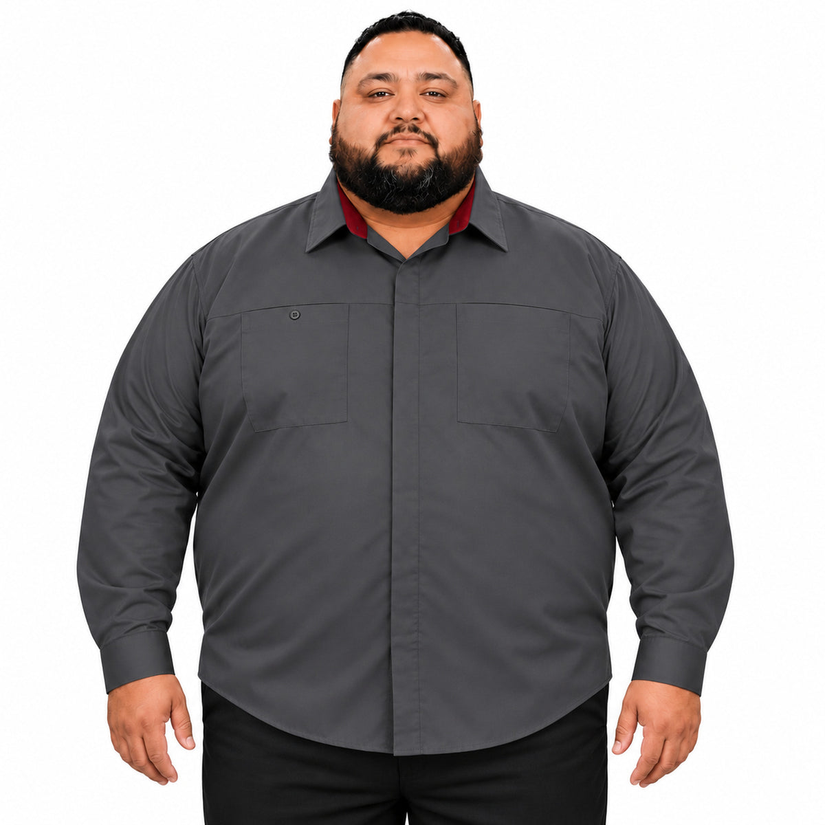 Camisa Red Kap SY32 talla extra gris Oxford con rojo, frente desfajada en modelo de talla grande | color:cf-gris-oxford-con-rojo