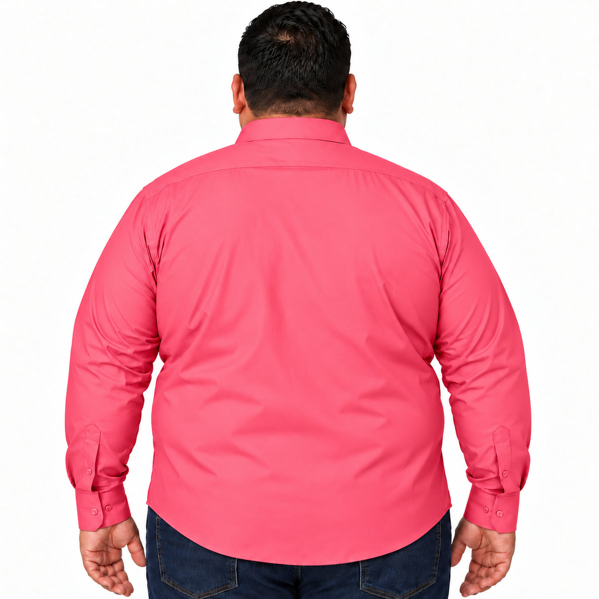 Vista trasera desfajada con jeans de camisa de vestir coral para hombre Rodolfo, tallas extra 52 a 56 | color:coral-rodolfo