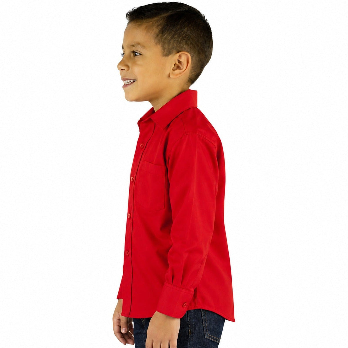 Camisa de vestir infantil roja Rodolfo Valentini, modelo de perfil izquierdo, desfajada y con mezclilla, tallas 2 a 16 | color:roja-rodolfo