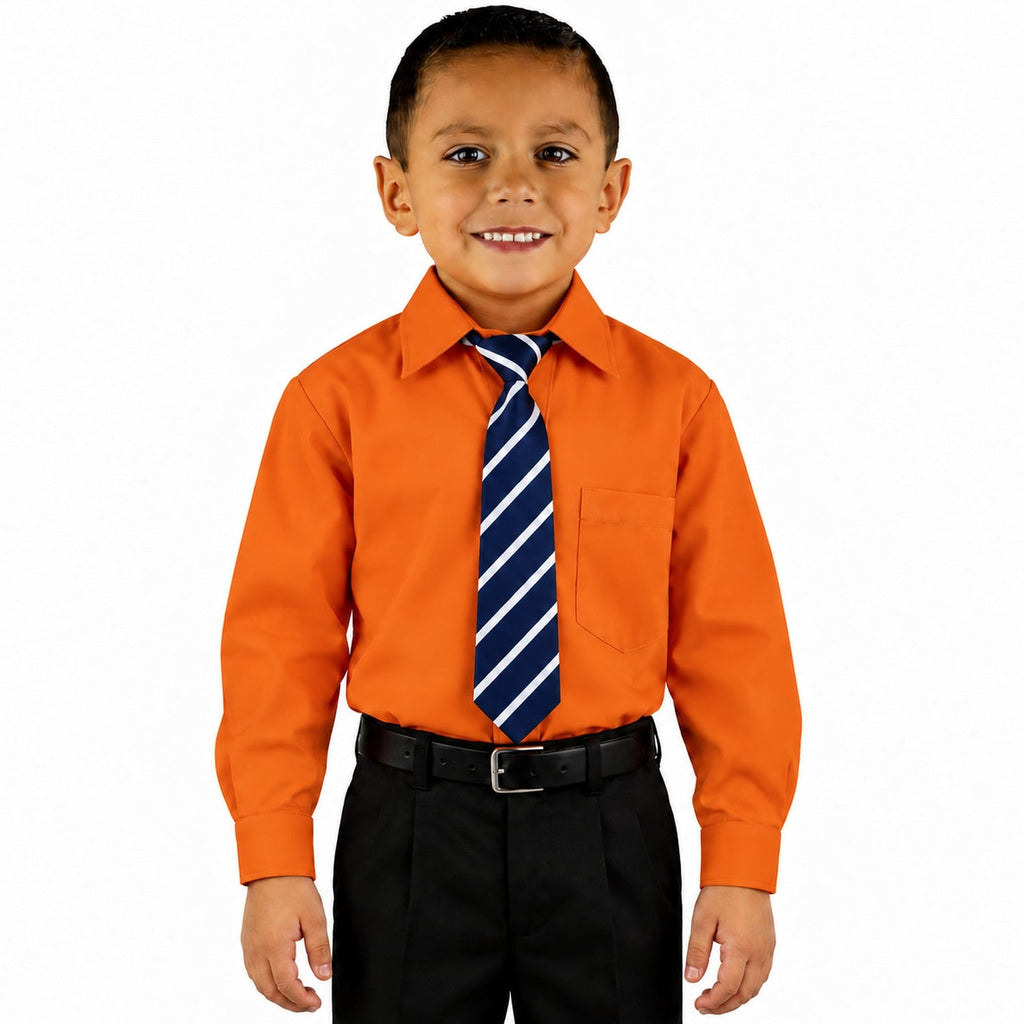 Camisa de vestir infantil Rodolfo Valentini naranja, frontal fajada con corbata de rayas diagonales