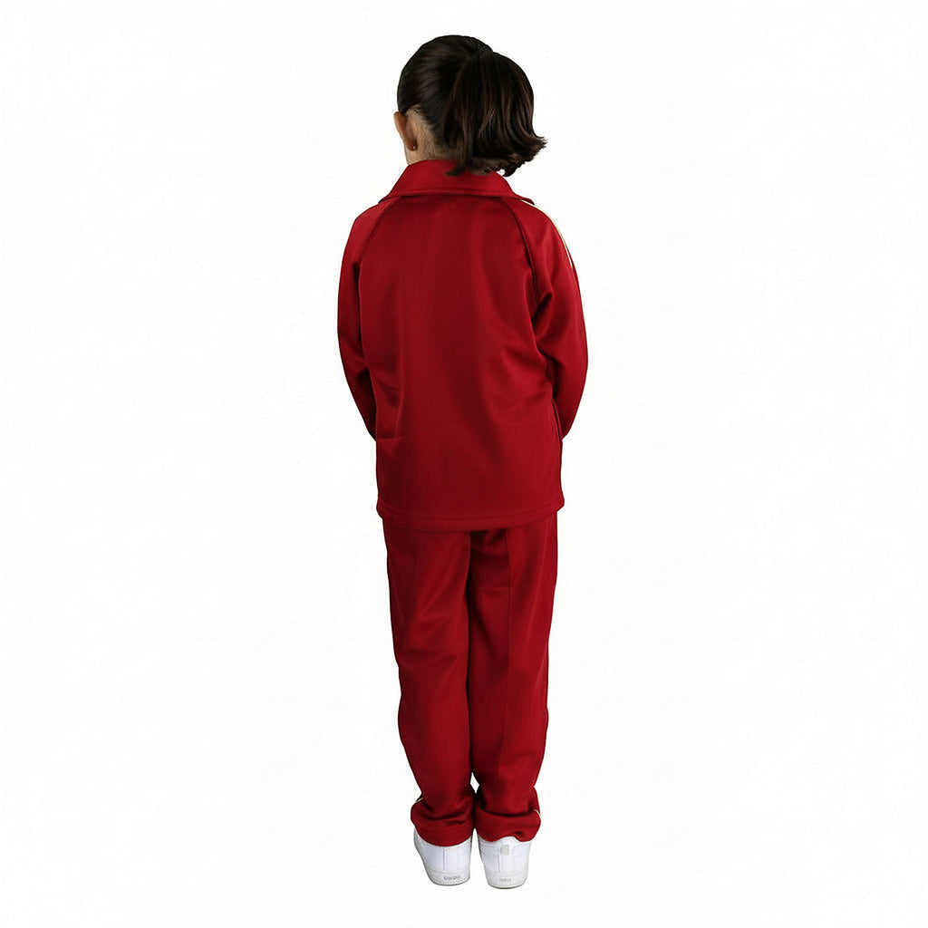 Conjunto de pants escolar Sportock infantil Rojo, vista posterior con modelo