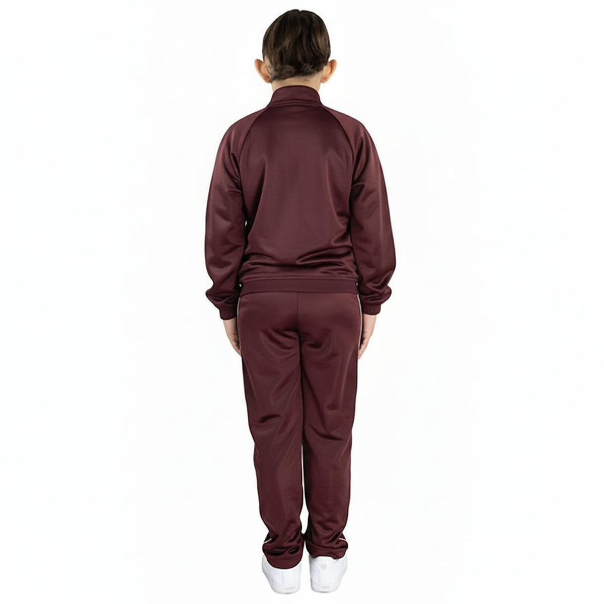 Conjunto de pants escolar Sportock infantil Vino, vista posterior con modelo | color:vino